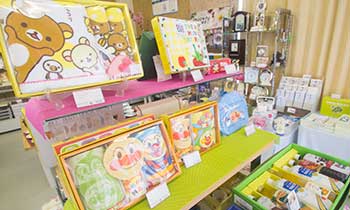 あさひギフト店内